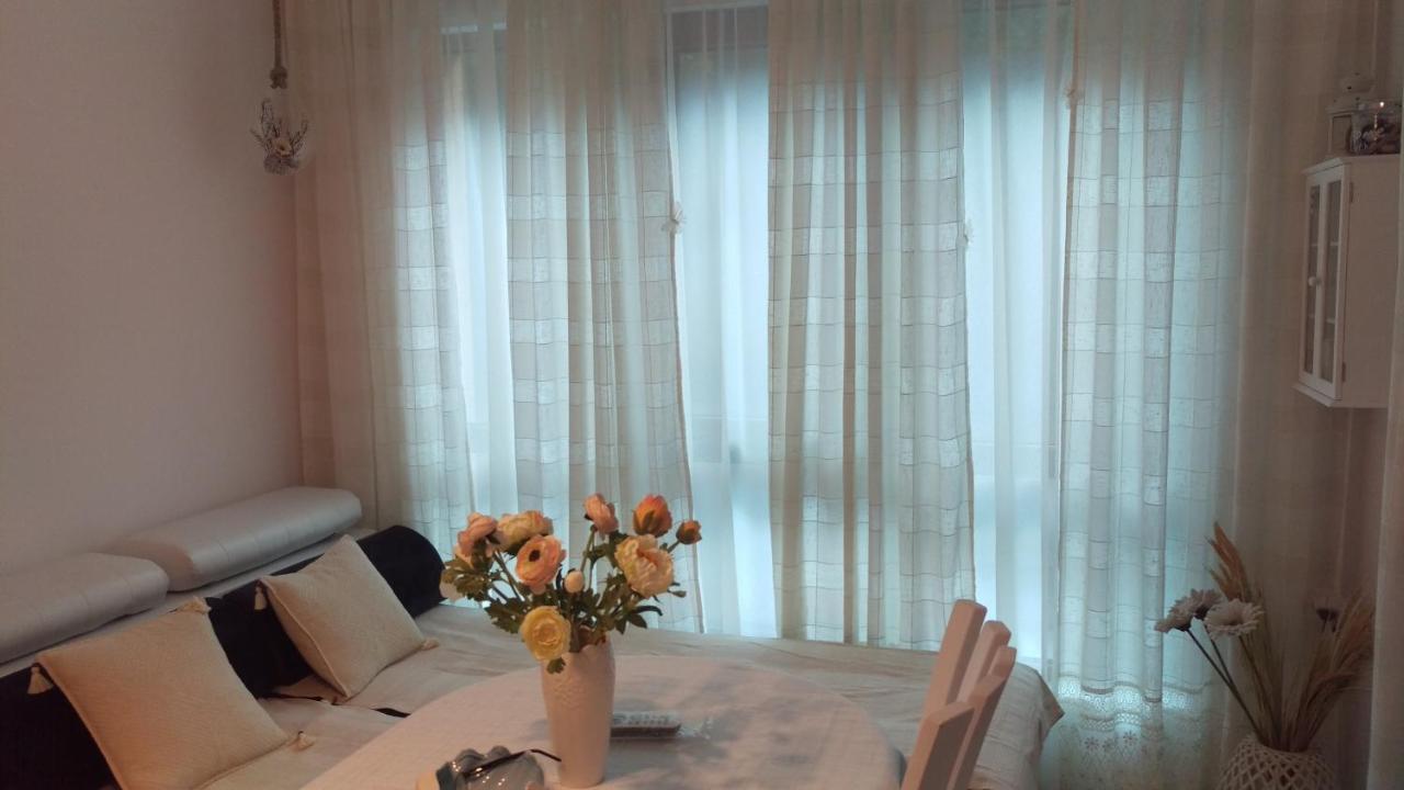 Luxury Sunrise Complex Apartment Golden Sands Exterior photo